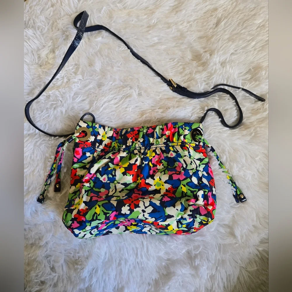 Kate Spade Floral Crossbody Bag with Drawstring - Picture 2 of 3